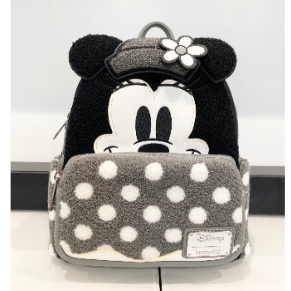 NWT LIMITED EDITION Loungefly Disney Steamboat Willie Minnie Mouse backpack